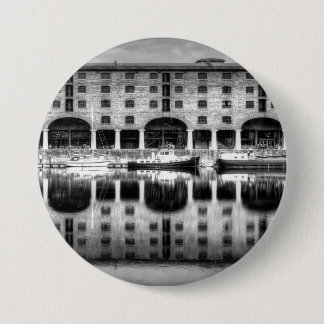 Albert Dock Liverpool Knapp