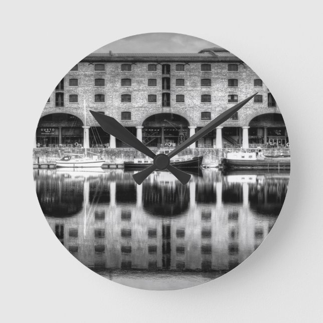 Albert Dock Liverpool Rund Klocka (Framsida)