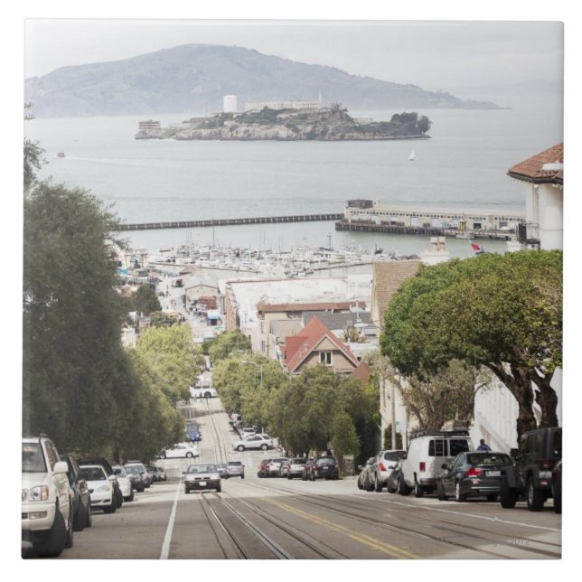 Alcatraz fängelse som beskådas från San Francisco Kakelplatta (Framsidan)