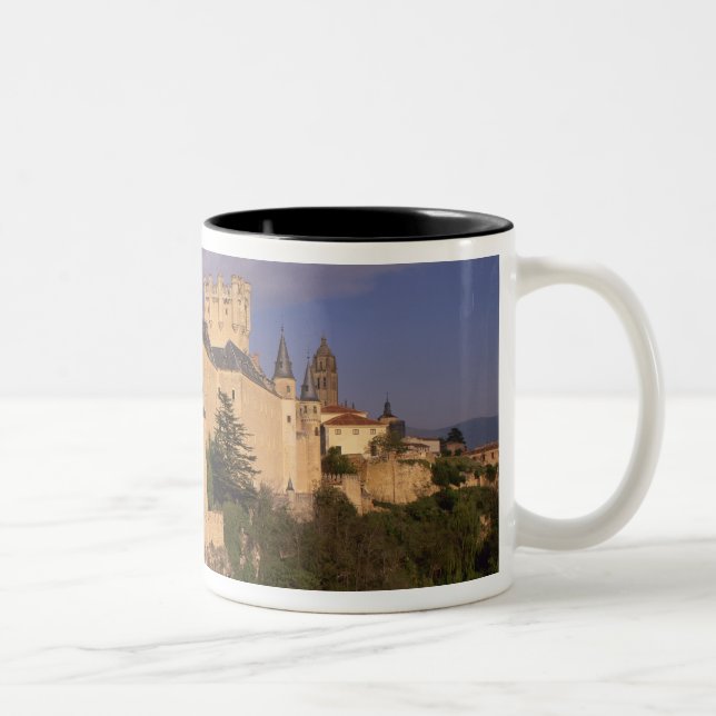 Alcazar och katedral, Segovia, Kastilien Leon, Två-Tonad Mugg (Höger)