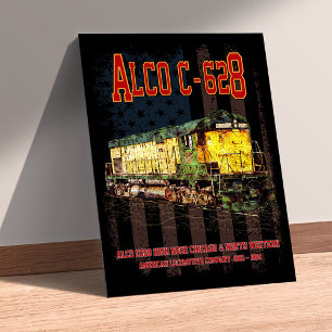 Alco C-628 Diesel Locomotive och American flagga Fototryck