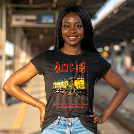 Alco C-628 Diesel Locomotive och American flagga T Shirt