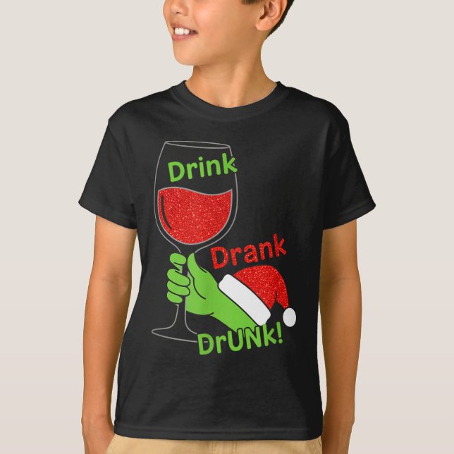 Alcohol &amp; Tails Drink Drank Drunk! Funny Chris T Shirt (Framsida)