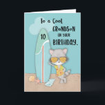 Ålder 10 Grandson Birthday Beach Funny Coola Racco Kort<br><div class="desc">Ät en lycklig 10-årsdag till en barnmorska som alltid är död och använder det här kortet. Det är ett välkänt faktum att han surfar på kärlek, och det är därför detta kort kommer att bli perfekt för honom. På framsidan finns en tvättbjörn som också kärlek surfar som han gör, få...</div>