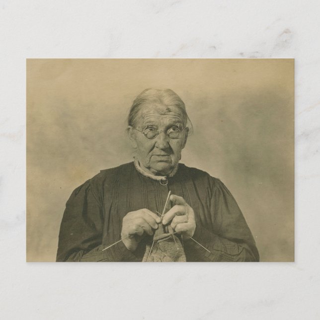 Ålder Knitting Granny 1910 Wrinkled Character Stud Vykort (Framsida)