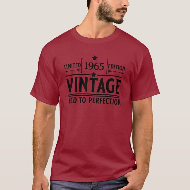 Åldrad till Perfektion Födelsedag T Shirt (Framsida)