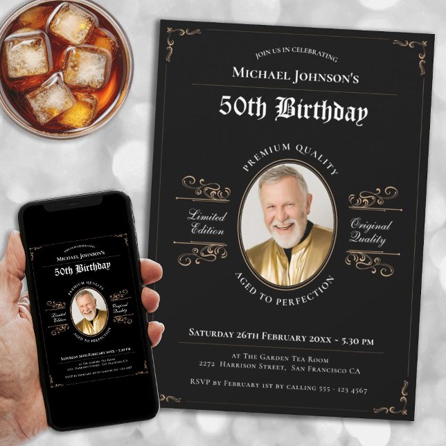 Åldras till Perfection Black Guld Photo 50:e födel Inbjudningar (Aged to Perfection Black Gold Photo 50th Birthday Invitation)