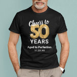 Åldras till Perfektion 50:e födelsedagen T-Shirt<br><div class="desc">Trendig svart och guld femtio-födelsedagskalas t-shirt med sextio guld hellium-ballonger,  ordspråket "fuskar till 50 år",  "åldras till perfektion" och datumet.</div>