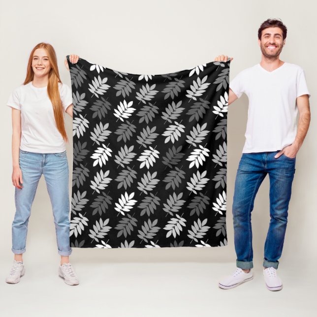 Äldre blad mönster svart vitt grått fleecefilt (På plats)