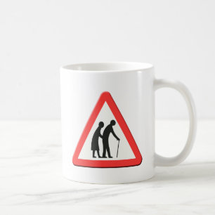 Äldre personer - vägskylt UK Kaffemugg