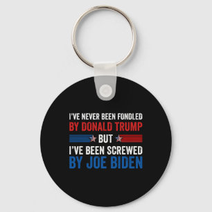 Aldrig Fondated av Donald Trump men Joe Biden 2 Nyckelring