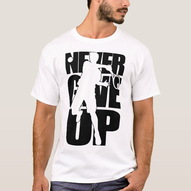 Aldrig Ge Up Tennis T Shirt (Framsida)
