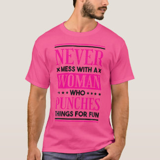 Aldrig med en kvinna som Slår Boxer Boxing T Shirt