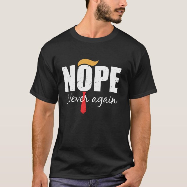 Aldrig mer roligt än Trump Hair T Shirt (Framsida)