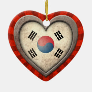 Åldrig sydkoreansk flaggahjärta med ljusa strålar julgransprydnad keramik