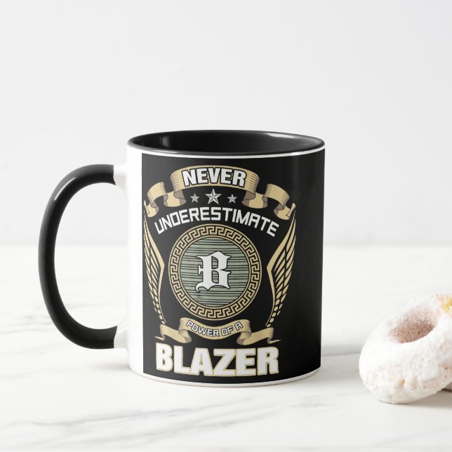 ALDRIG_UNDERSKATTA_KRAFTEN_HOS_EN_BLAZER MUGG (Med munk)