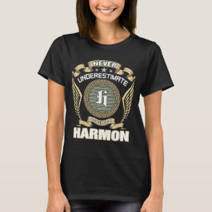 ALDRIG_UNDERSKATTA_KRAFTEN_HOS_EN_HARMON T SHIRT