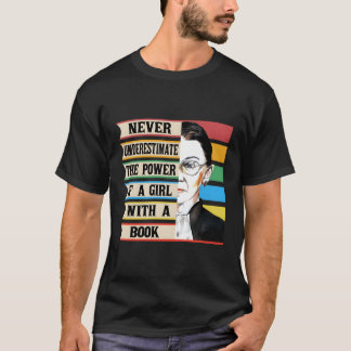 Aldrig underskatta kraften hos ett system med Bok T Shirt