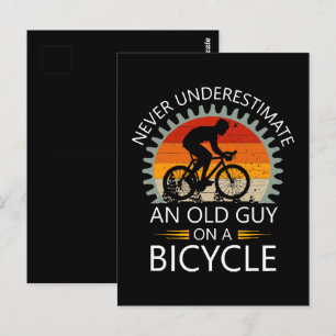 Aldrig Undervärdera En Gammal Kille På En Cykel Vykort