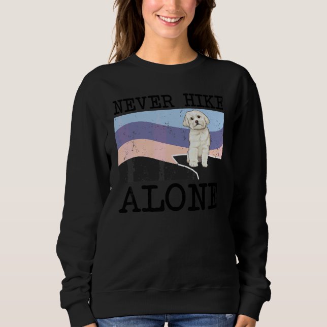 Aldrig vandra ensam malteser hund vandring t shirt (Framsida)