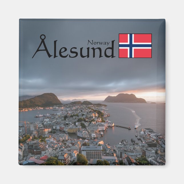 Alesund Norge Souvenir Magnet (Framsidan)
