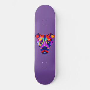 Alexander’s lila skateboard