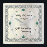 Alexandrite | Diamanter 55:e Bröllop-årsdagen Fyrkantig Klocka<br><div class="desc">Den här 55:e bröllop-årsdagen av den opulenta elegansen ramar i ett unikt skalopformat diamantmönster med diamant och hjärtformad alexandrit ser accenter i stället för siffror och faux-tillsatta gnistor på en vit guld-tonsövertoning. Observera att alla varningstexter är tryckta och endast får förekomma så reellt som möjligt i en platt, tryckt design....</div>