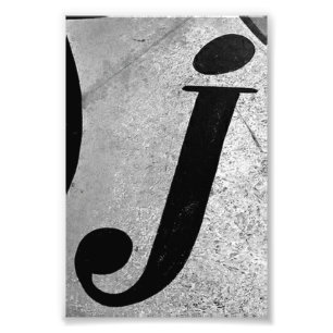 Alfabet Brev Fotografi J1 Black and White 4x6