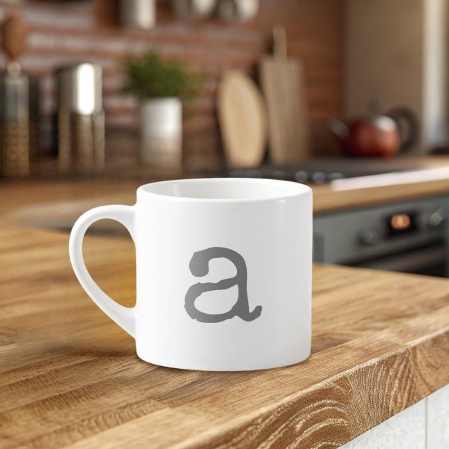 Alfabet som ger små monogram Espresso Mugg Espressomugg (Cute little espresso cup just for you. Add your initial!)