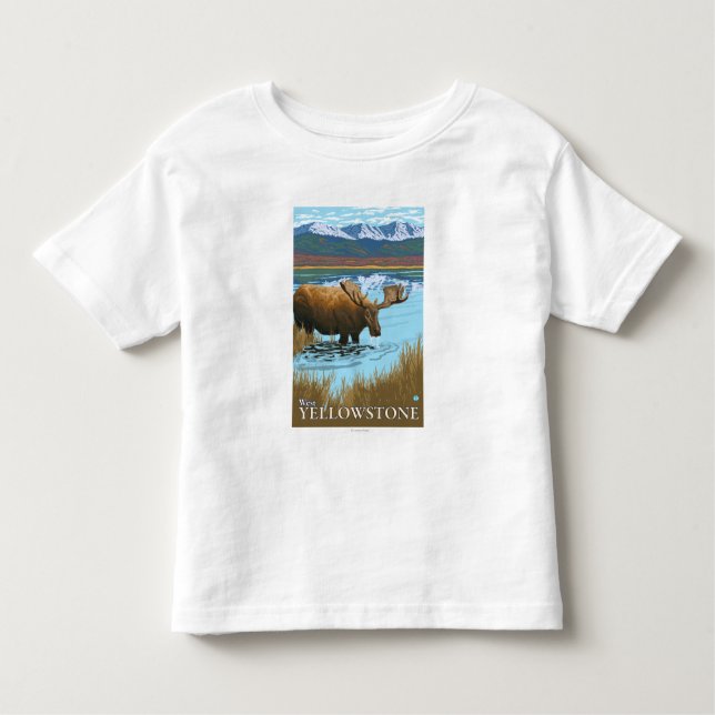 Älg som dricker på sjön - västra Yellowstone, MT T-shirt (Framsida)