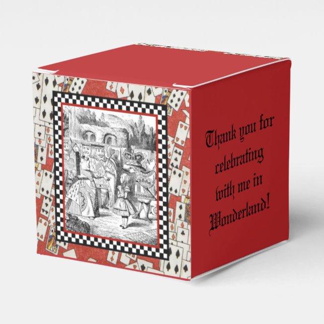 Alice i drottningens Courtyard 1 Presentaskar (Framsidan Sidan)