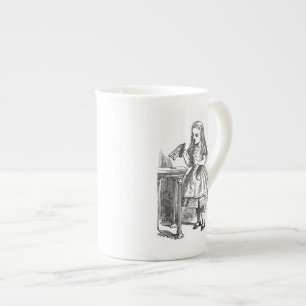 Alice i underland dricker som mig, skissar vintage benporslin mugg