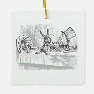 Alice i underlandet Tea Party Julgransprydnad Keramik