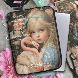 Alice i Wonderland cuddles a Rosa Flamingo Laptop Fodral