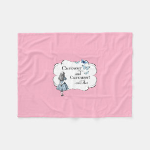 Alice i Wonderland Curiouser Rosa Fleece Blanket