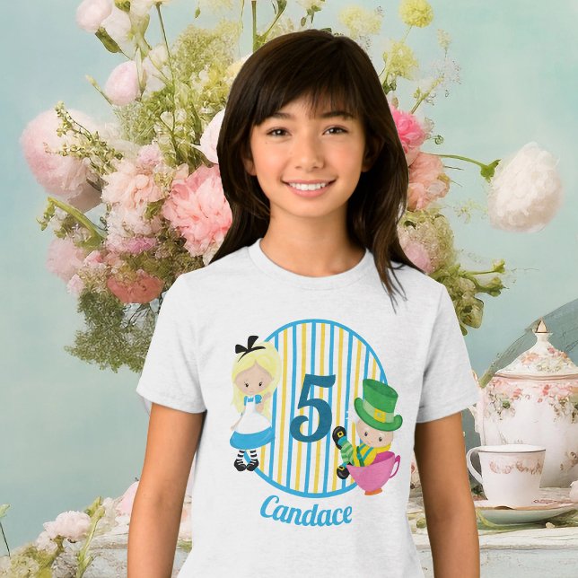 Alice i Wonderland Cute Anpassningsbar Girls Birth T Shirt (Skapare uppladdad)