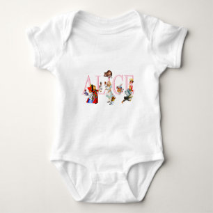 ALICE OCH HENNES VÄNNER I WONDERLAND T-SHIRT
