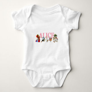 Alice och vänner i Wonderland Tee