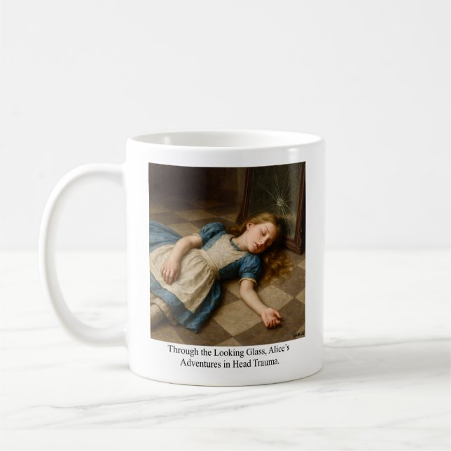 Alice’s Äventyr vid Huvudtrauma  Kaffemugg (Vänster)