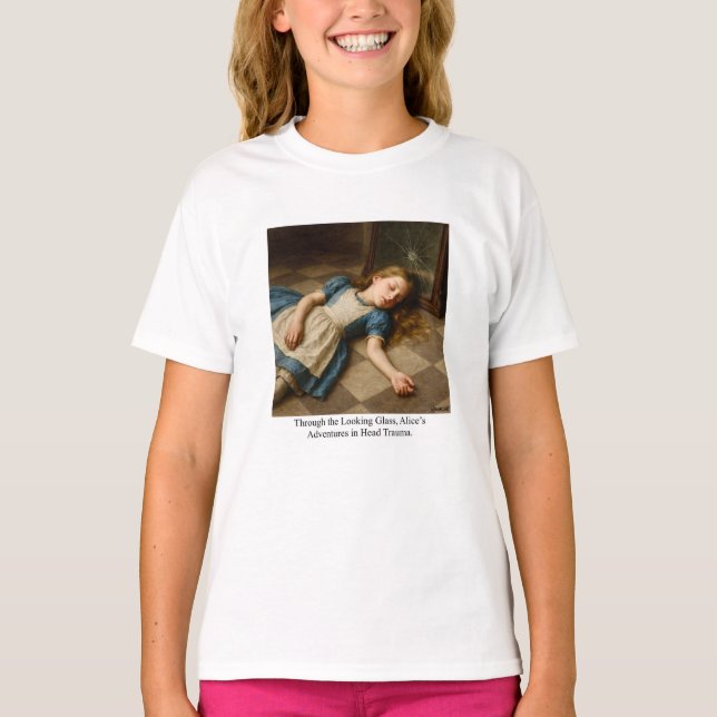 Alice’s Äventyr vid Huvudtrauma  T Shirt (Framsida)