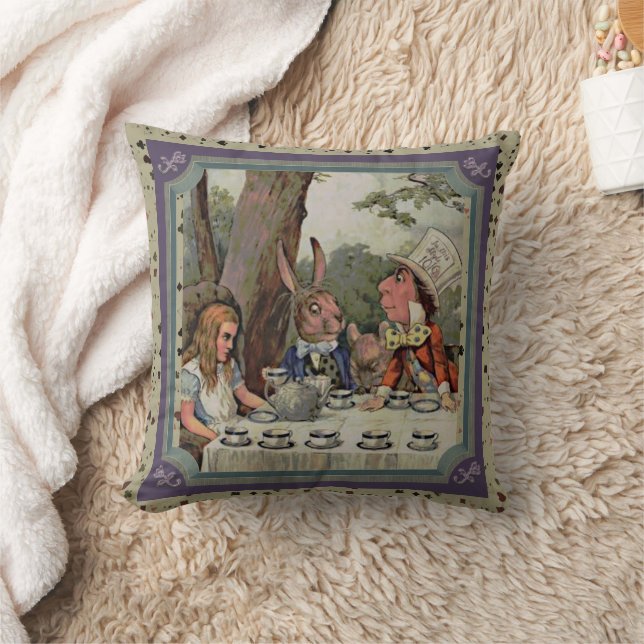 Alice's Tea Party Mad Hatter Wonderland Ram Kudde (Filt)