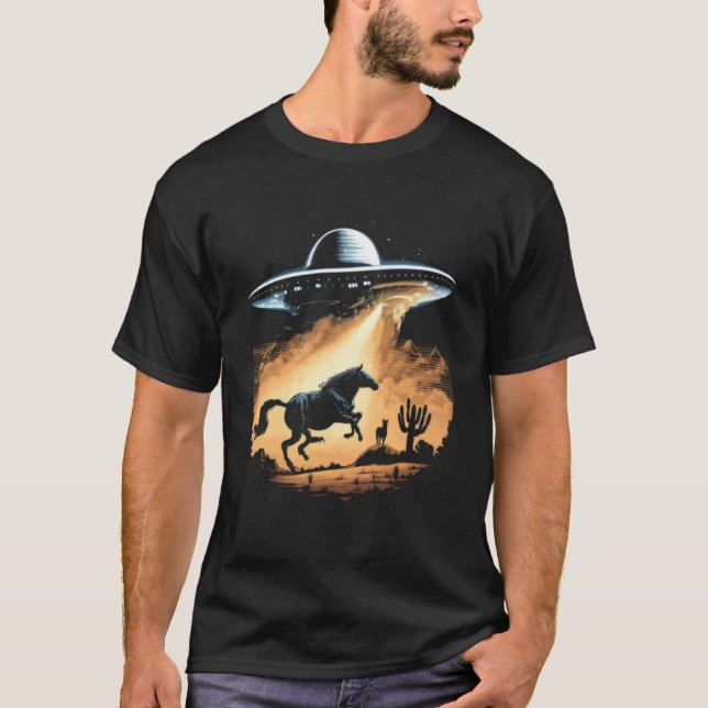 Alien Abduction Horse UFO Spaceship Extraterrestri T Shirt (Framsida)