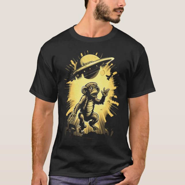 Alien Abduction Monkey Ape UFO Spaceship Extraterr T Shirt (Framsida)