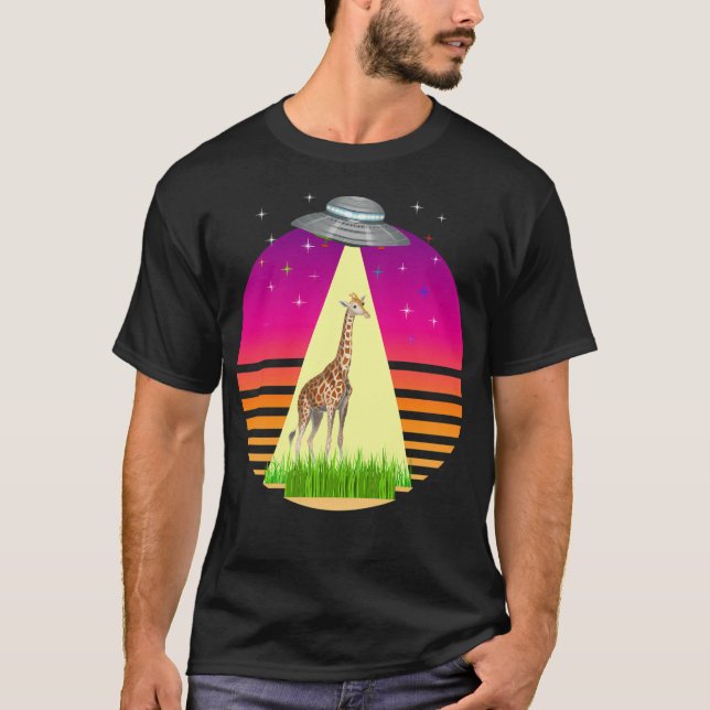 Alien Abduction of Giraffe T Shirt (Framsida)
