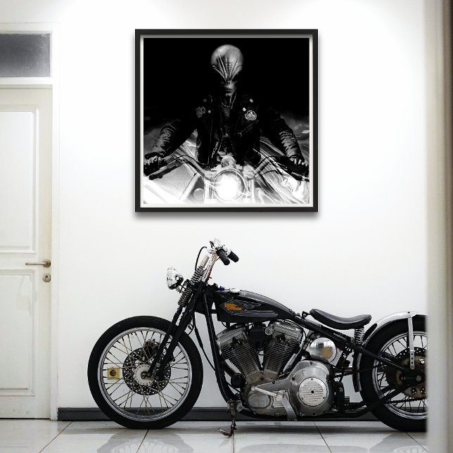 Alien-Biker (svartvitt) Poster (Skapare uppladdad)