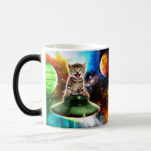Alien cat in the ufo saucer magisk mugg