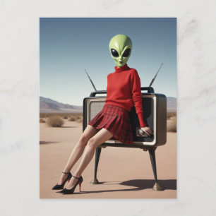 Alien Dam och TV:n i öknen Vykort