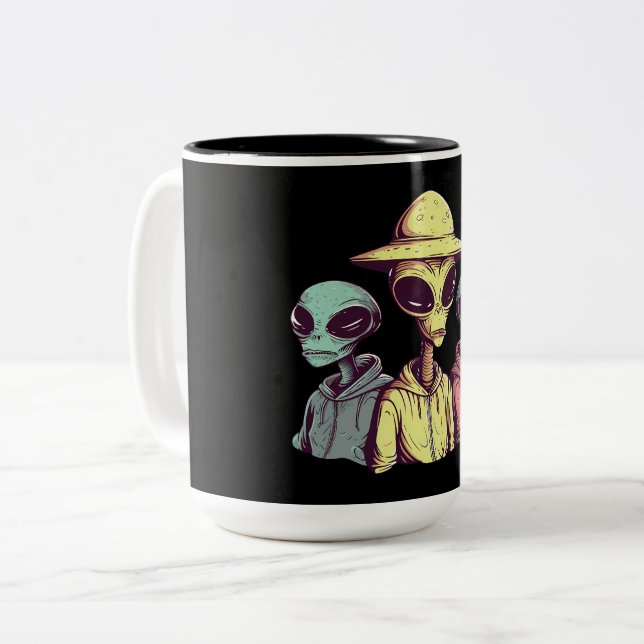 Alien Duo Kaffe Mugg – Retro Sci-Fi (Framsida vänster)