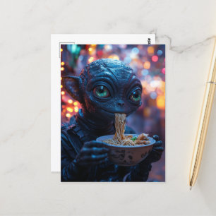 Alien Eating Noodles Vykort