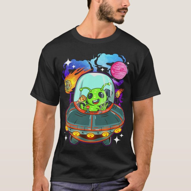 Alien Eating Pizza in Spaceship UFO Älskare Space  T Shirt (Framsida)